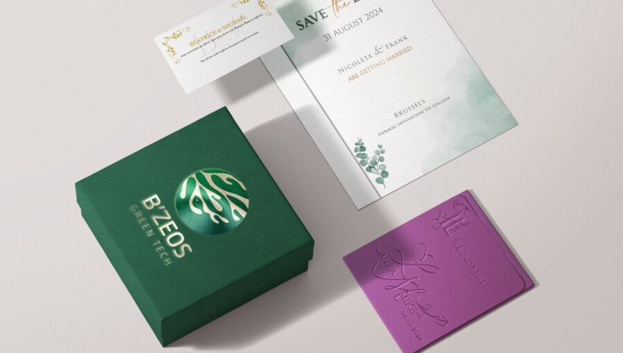 Réalisations event your life : boîte B'ZEOS Green Tech marquée à chaud, save the date aquarelle et pochette gaufrée de mariage